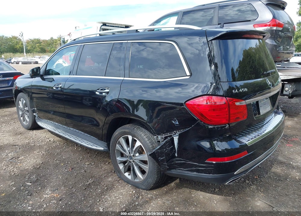 2015 MERCEDES-BENZ GL-CLASS VIN: 4JGDF6EE4FA456850