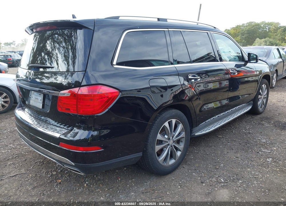 2015 MERCEDES-BENZ GL-CLASS VIN: 4JGDF6EE4FA456850