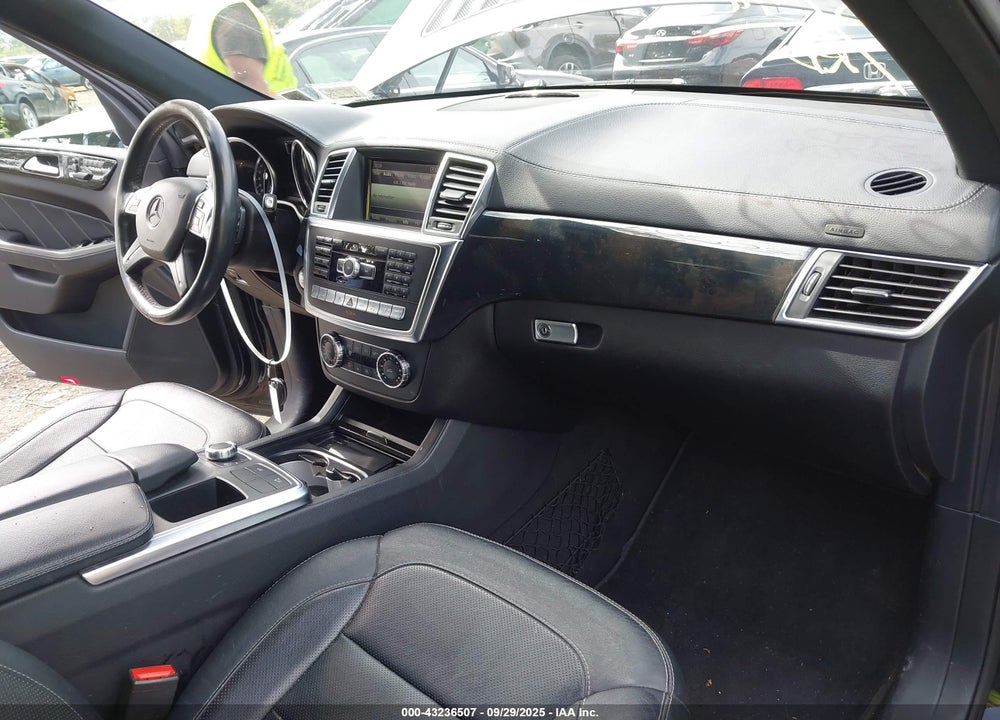 2015 MERCEDES-BENZ GL-CLASS VIN: 4JGDF6EE4FA456850
