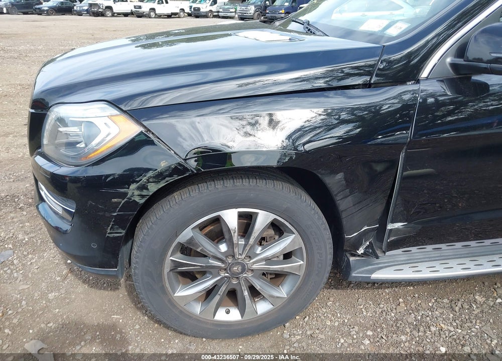 2015 MERCEDES-BENZ GL-CLASS VIN: 4JGDF6EE4FA456850