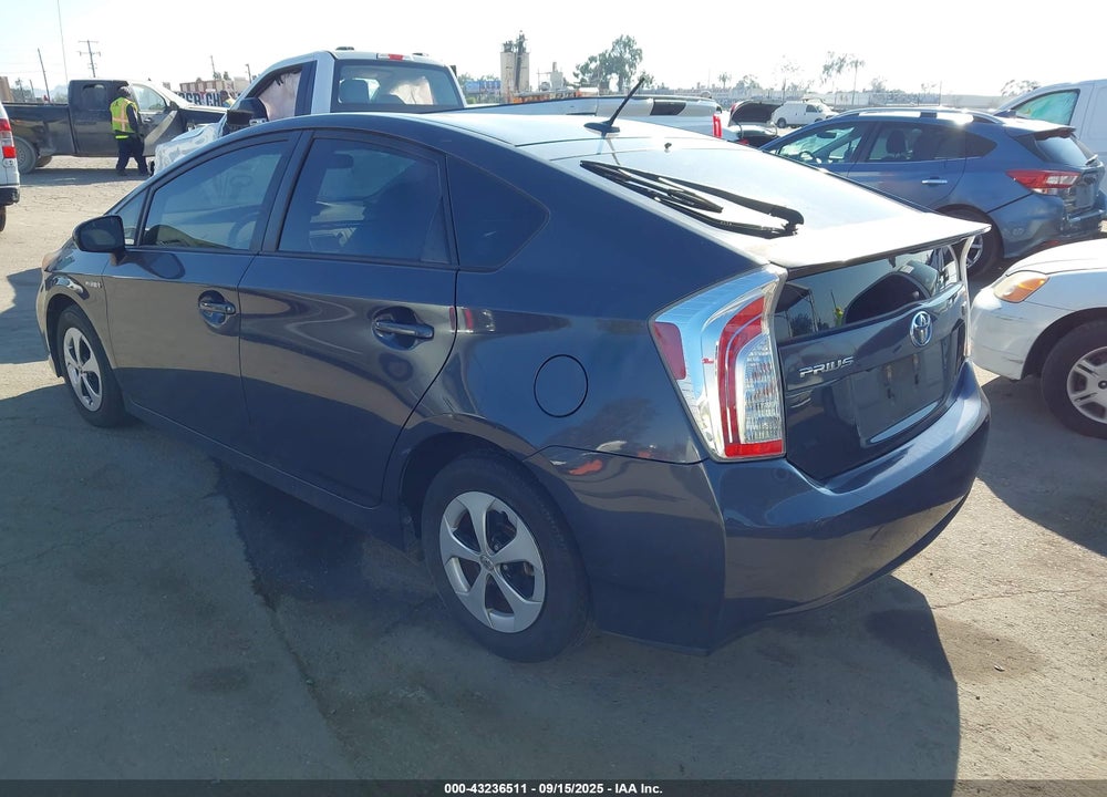 2013 TOYOTA PRIUS VIN: JTDKN3DU7D1675708