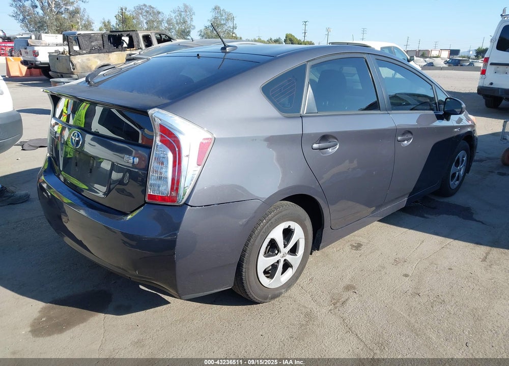 2013 TOYOTA PRIUS VIN: JTDKN3DU7D1675708