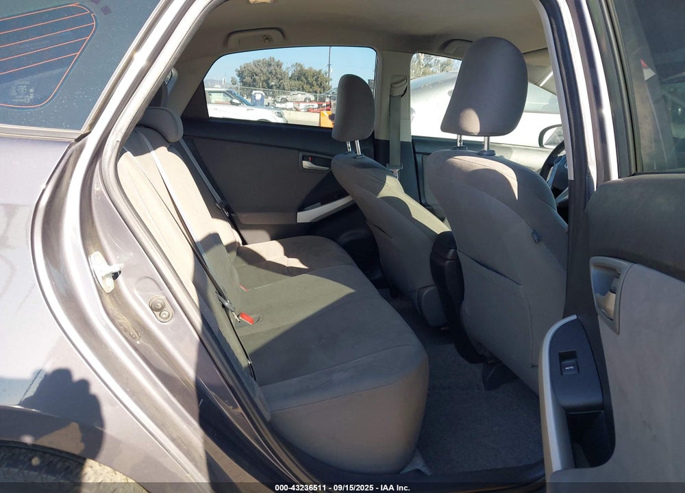 2013 TOYOTA PRIUS VIN: JTDKN3DU7D1675708