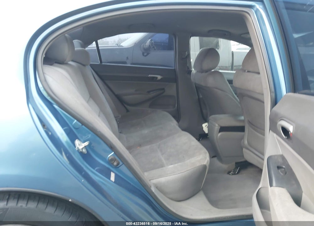 2006 HONDA CIVIC LX VIN: 1HGFA16546L052871