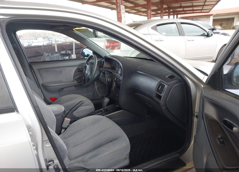 2005 HYUNDAI ELANTRA GLS/GT VIN: KMHDN46D85U096136