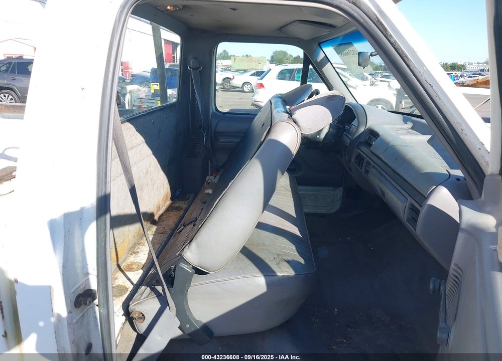 1994 FORD F150 VIN: 2FTEF15Y2RCA71716