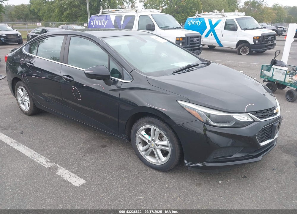 2018 CHEVROLET CRUZE LT AUTO VIN: 1G1BE5SM9J7119528