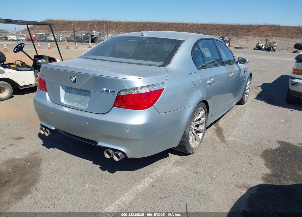 2008 BMW M5 VIN: WBSNB93558CX08579