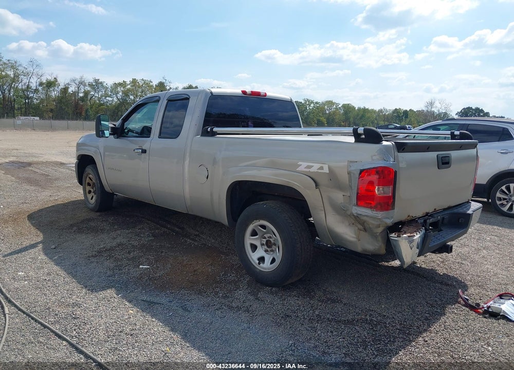 2007 CHEVROLET SILVERADO 1500 WORK TRUCK VIN: 2GCEK19C071643966