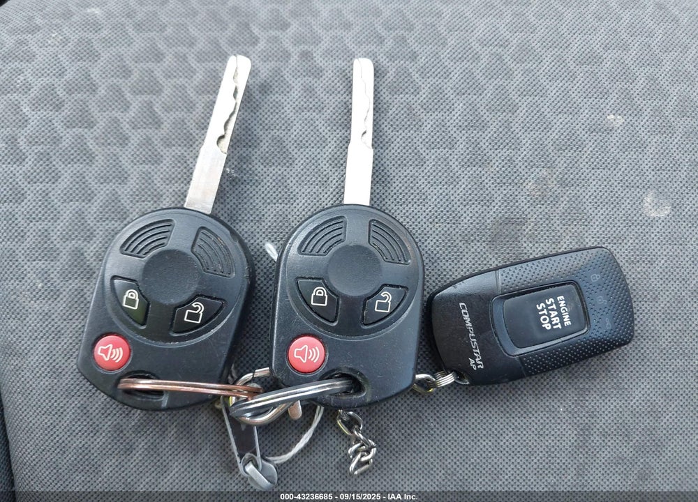 2017 FORD ESCAPE SE VIN: 1FMCU0GD4HUC32059