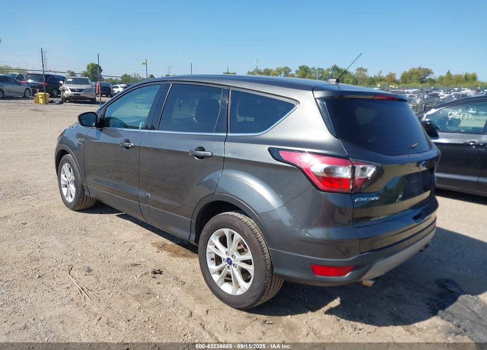 2017 FORD ESCAPE SE VIN: 1FMCU0GD4HUC32059