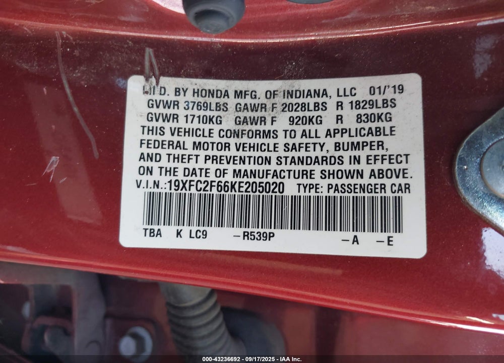 2019 HONDA CIVIC LX VIN: 19XFC2F66KE205020