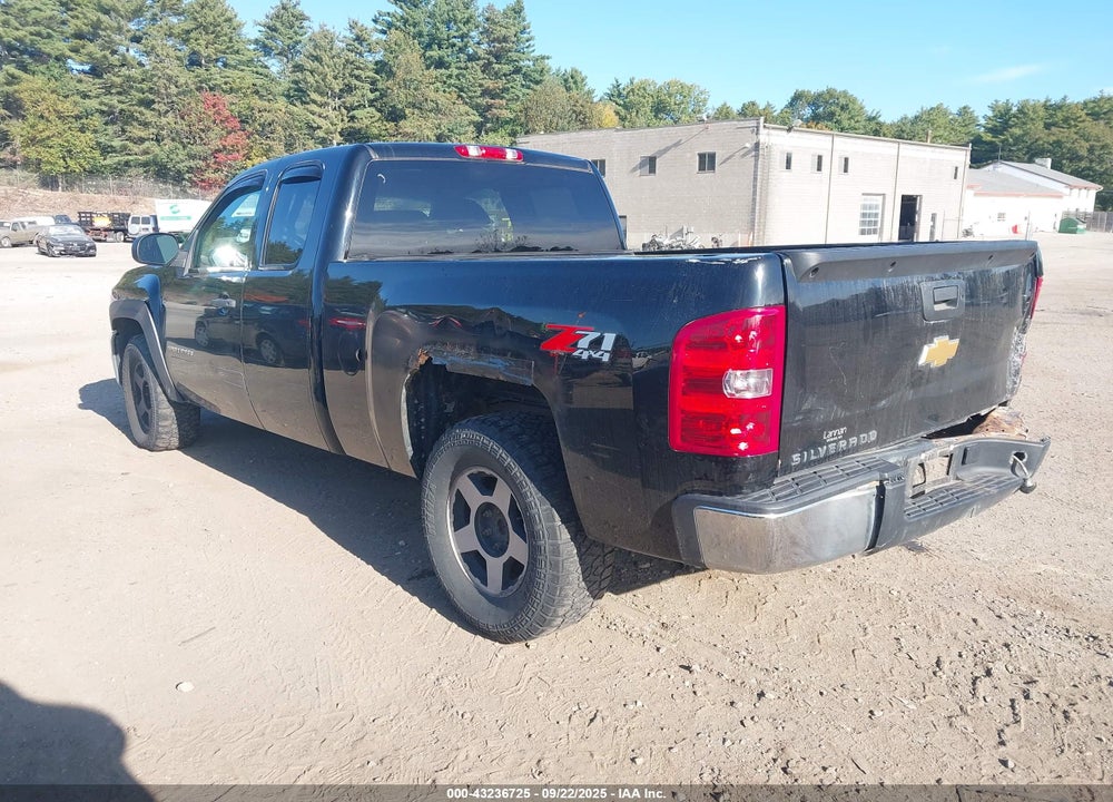 2013 CHEVROLET SILVERADO 1500 LT VIN: 1GCRKSE78DZ361027