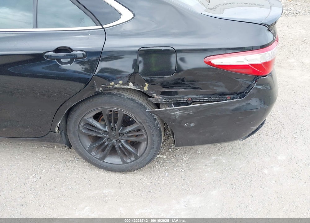 2016 TOYOTA CAMRY SE VIN: 4T1BF1FK6GU187653