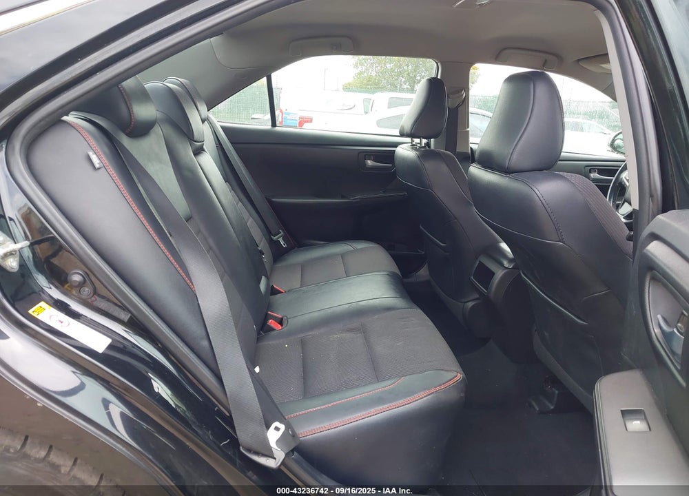 2016 TOYOTA CAMRY SE VIN: 4T1BF1FK6GU187653