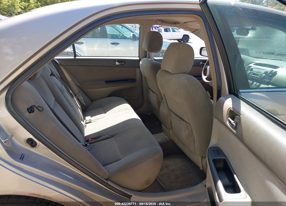2005 TOYOTA CAMRY LE VIN: 4T1BE30K95U630284