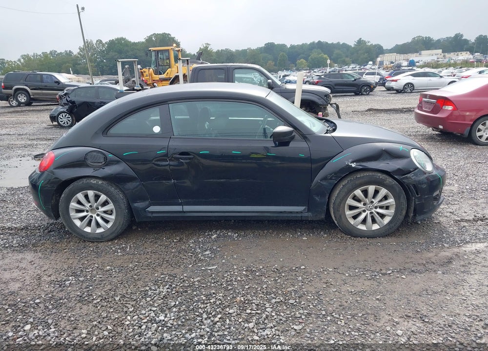 2015 VOLKSWAGEN BEETLE 1.8T FLEET EDITION VIN: 3VWF17AT1FM646143