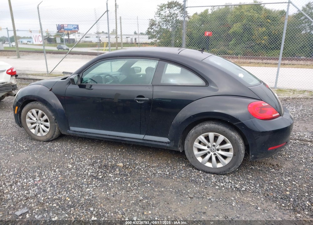 2015 VOLKSWAGEN BEETLE 1.8T FLEET EDITION VIN: 3VWF17AT1FM646143