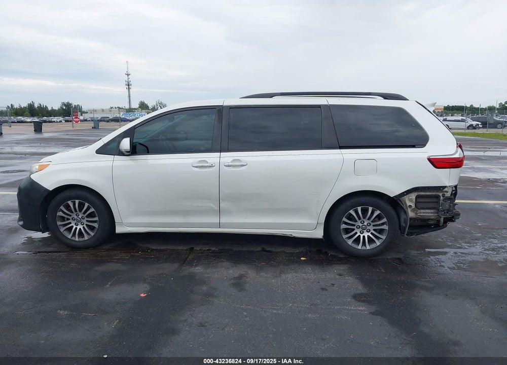 2018 TOYOTA SIENNA XLE 8 PASSENGER VIN: 5TDYZ3DC3JS965061