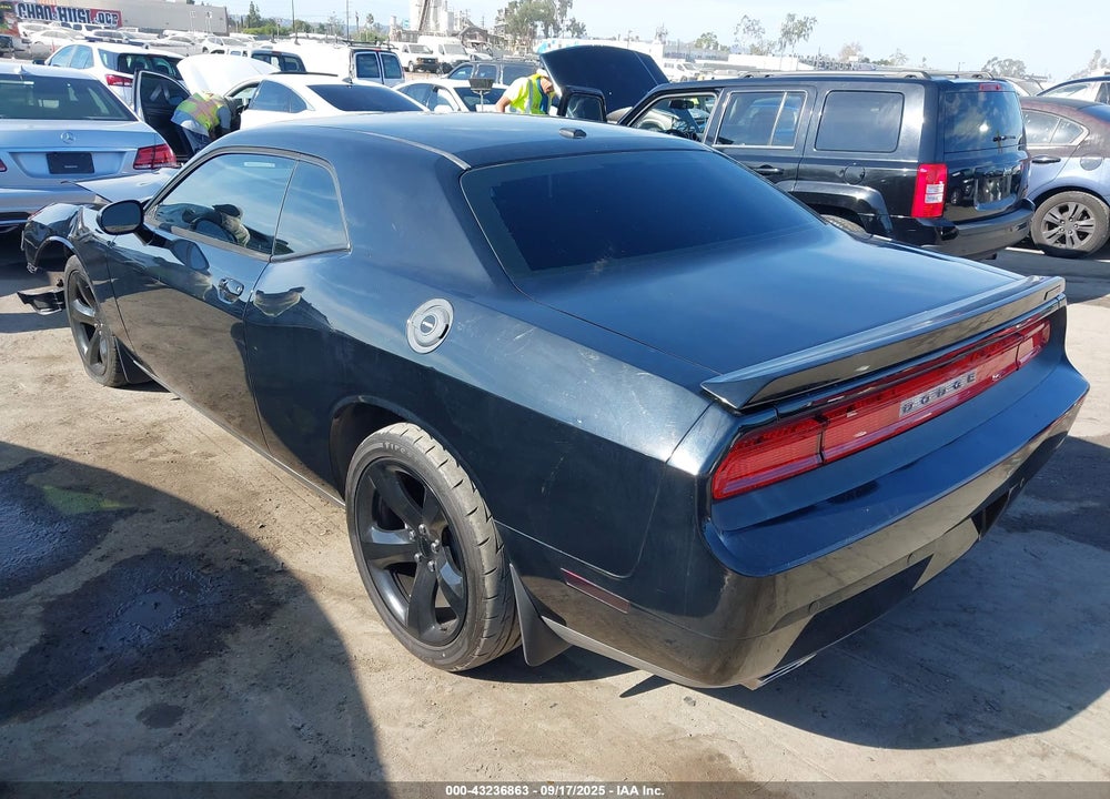 2014 DODGE CHALLENGER VIN: 2C3CDYAG7EH293883