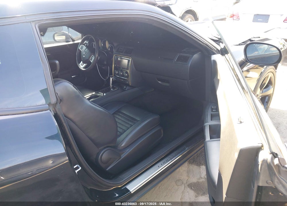 2014 DODGE CHALLENGER VIN: 2C3CDYAG7EH293883