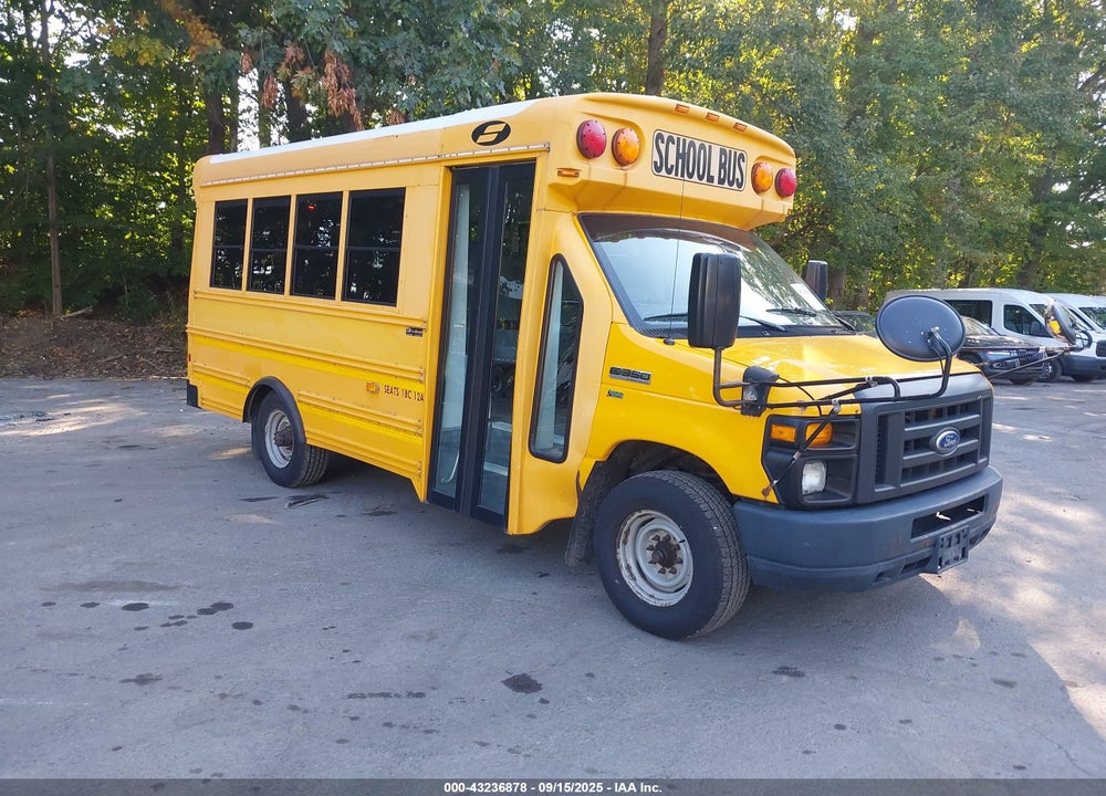 2015 FORD E-350 CUTAWAY VIN: 1FDEE3FL0FDA35242