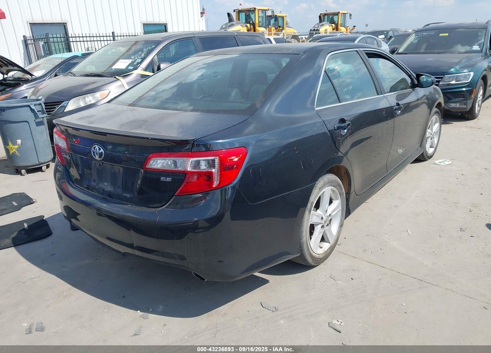2013 TOYOTA CAMRY SE VIN: 4T1BF1FK3DU694442