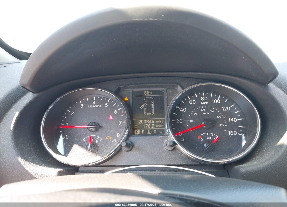 2014 NISSAN ROGUE VIN: JN8AS5MT3EW102532