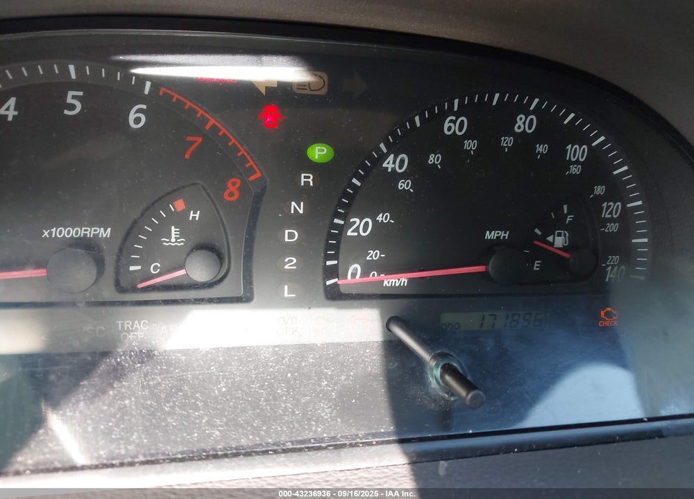 2003 TOYOTA CAMRY LE VIN: JTDBE32K930239982