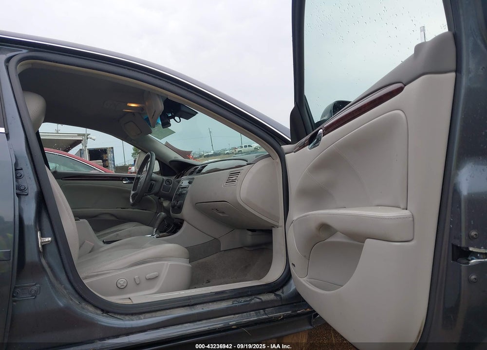 2011 BUICK LUCERNE CXL PREMIUM VIN: 1G4HJ5EM9BU124557