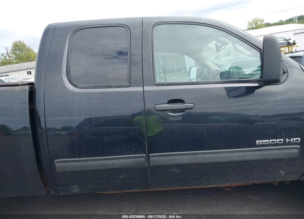 2009 CHEVROLET SILVERADO 2500HD LT VIN: 1GCHK59K59E164200