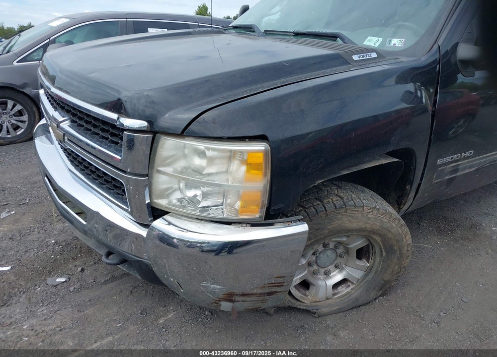 2009 CHEVROLET SILVERADO 2500HD LT VIN: 1GCHK59K59E164200