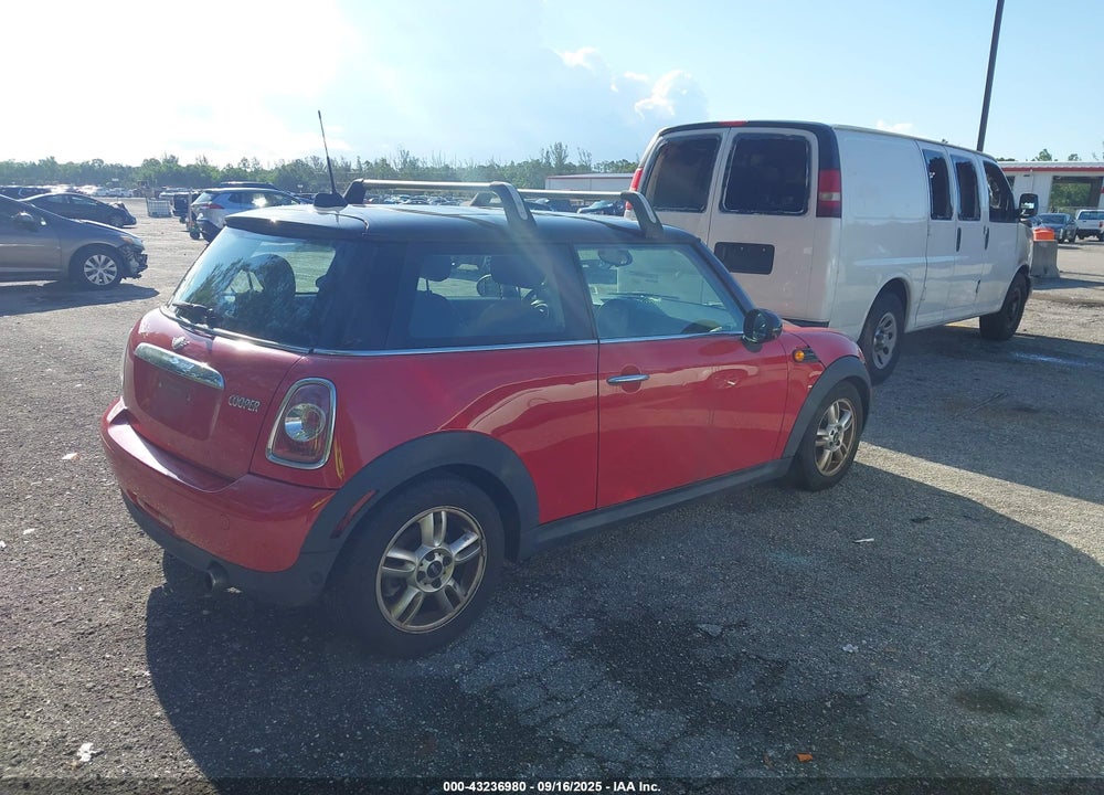 2013 MINI HARDTOP VIN: WMWSU3C50DT544036
