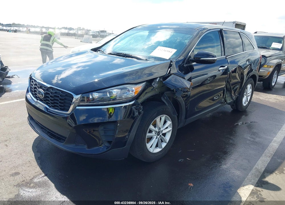 2019 KIA SORENTO VIN: 5XYPG4A3XKG544979