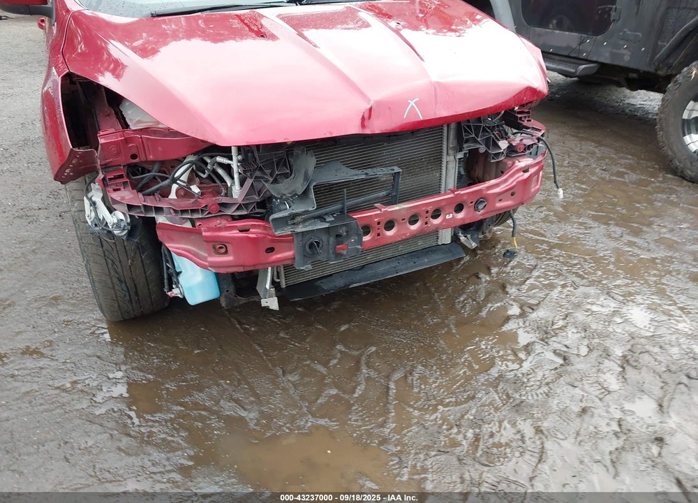 2016 FORD ESCAPE VIN: 1FMCU0G71GUB44417