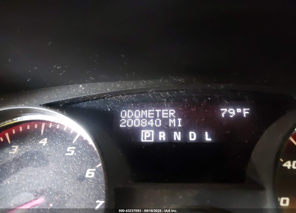 2008 GMC ACADIA VIN: 1GKEV23748J210381