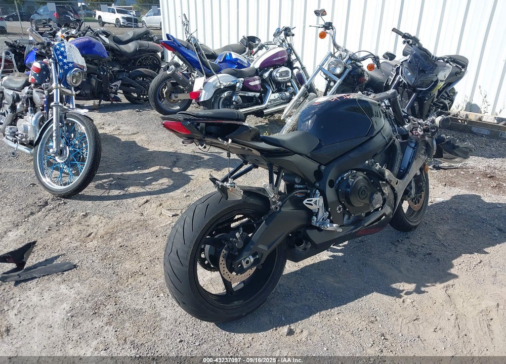 2012 SUZUKI GSX-R600 VIN: JS1GN7FA2C2101374