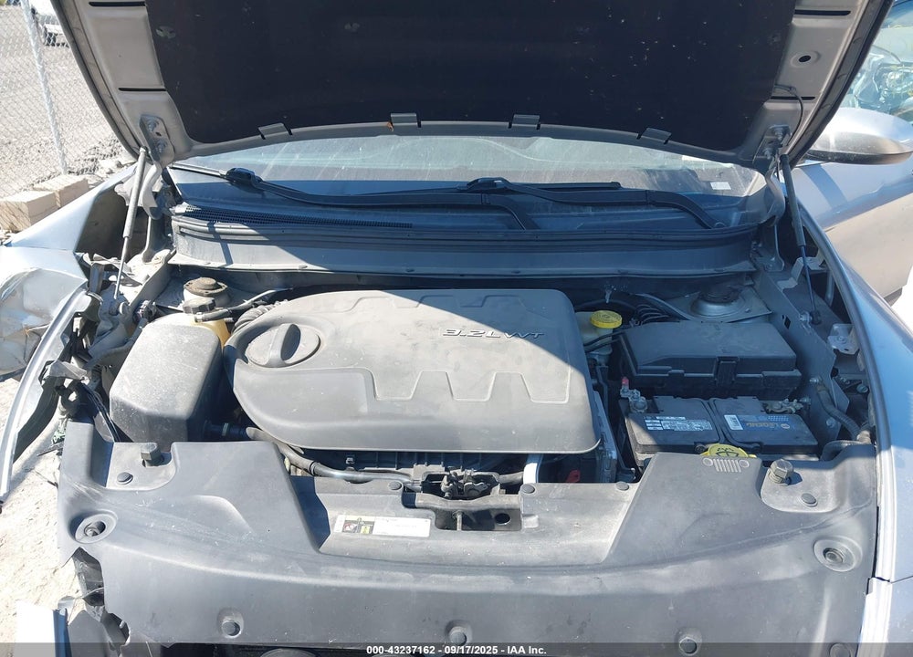 2014 JEEP CHEROKEE VIN: 1C4PJLCS0EW143061