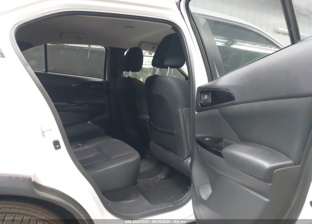 2019 MITSUBISHI ECLIPSE VIN: JA4AT4AA2KZ000584