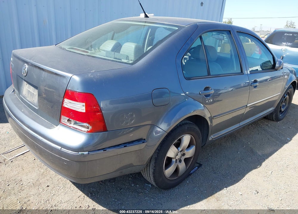 2004 VOLKSWAGEN JETTA GLS 2.0L VIN: 3VWSA69M74M107500