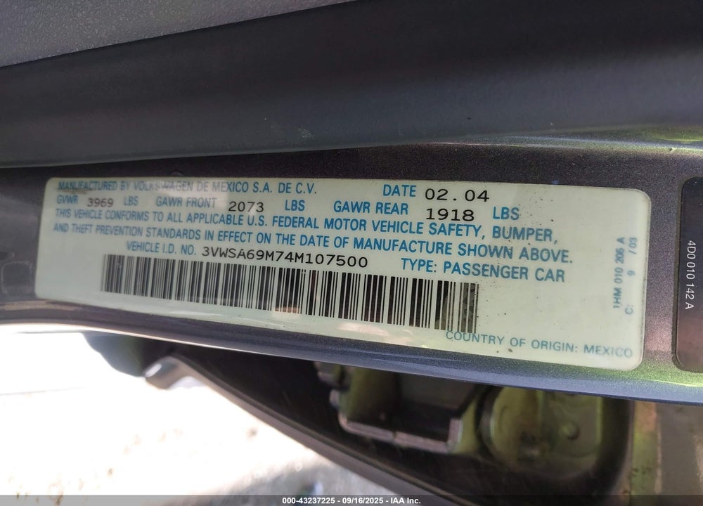 2004 VOLKSWAGEN JETTA GLS 2.0L VIN: 3VWSA69M74M107500