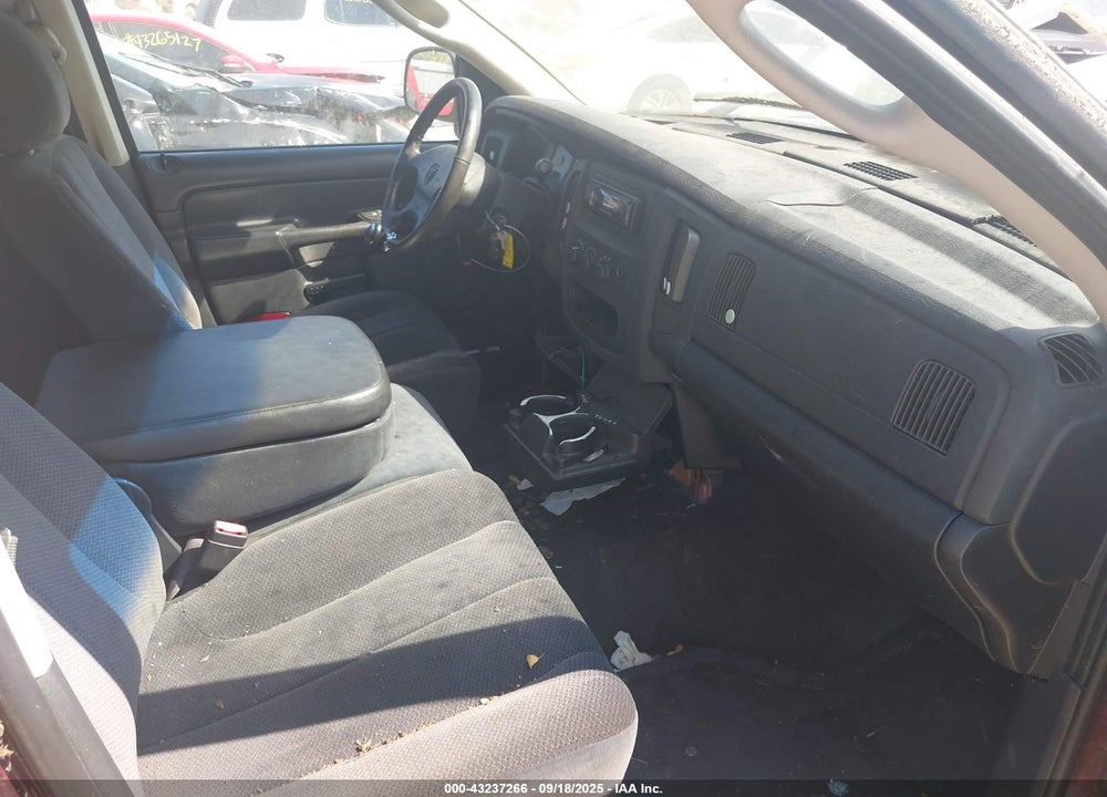 2002 DODGE RAM 1500 ST VIN: 3D7HA18Z72G115028