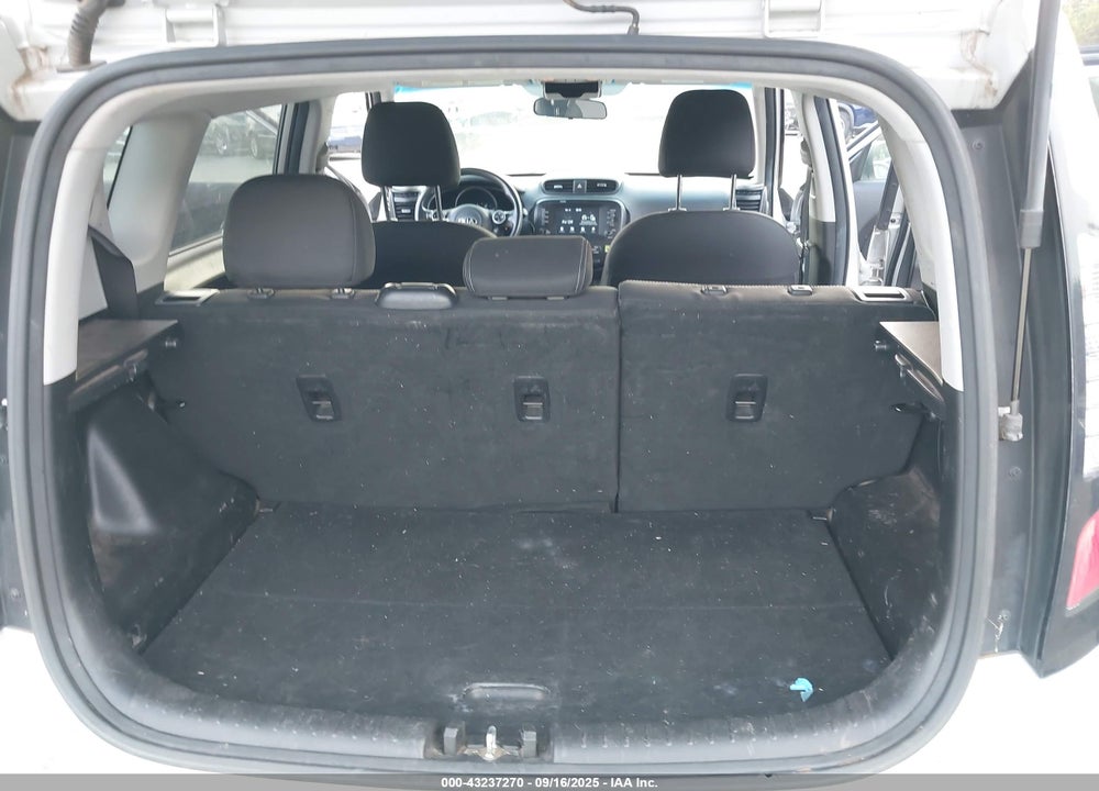 2018 KIA SOUL VIN: KNDJP3A51J7612065