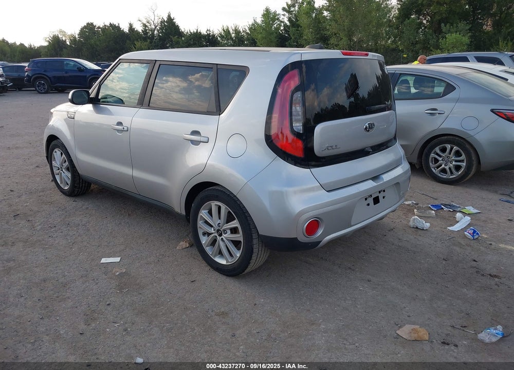 2018 KIA SOUL VIN: KNDJP3A51J7612065