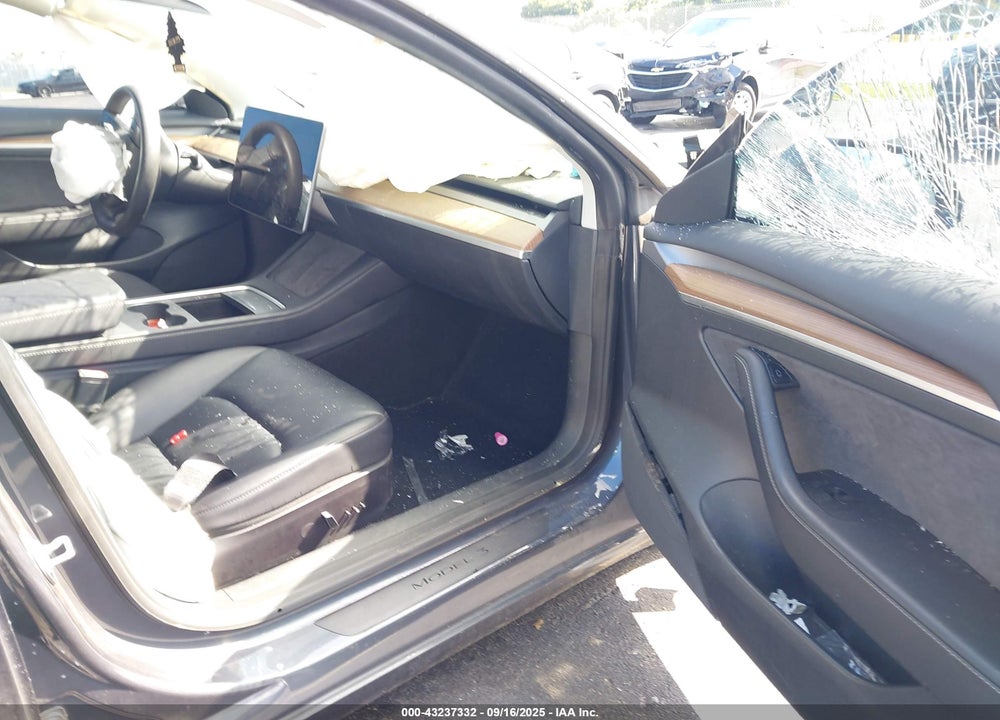 2023 TESLA MODEL 3 VIN: 5YJ3E1EAXPF462938