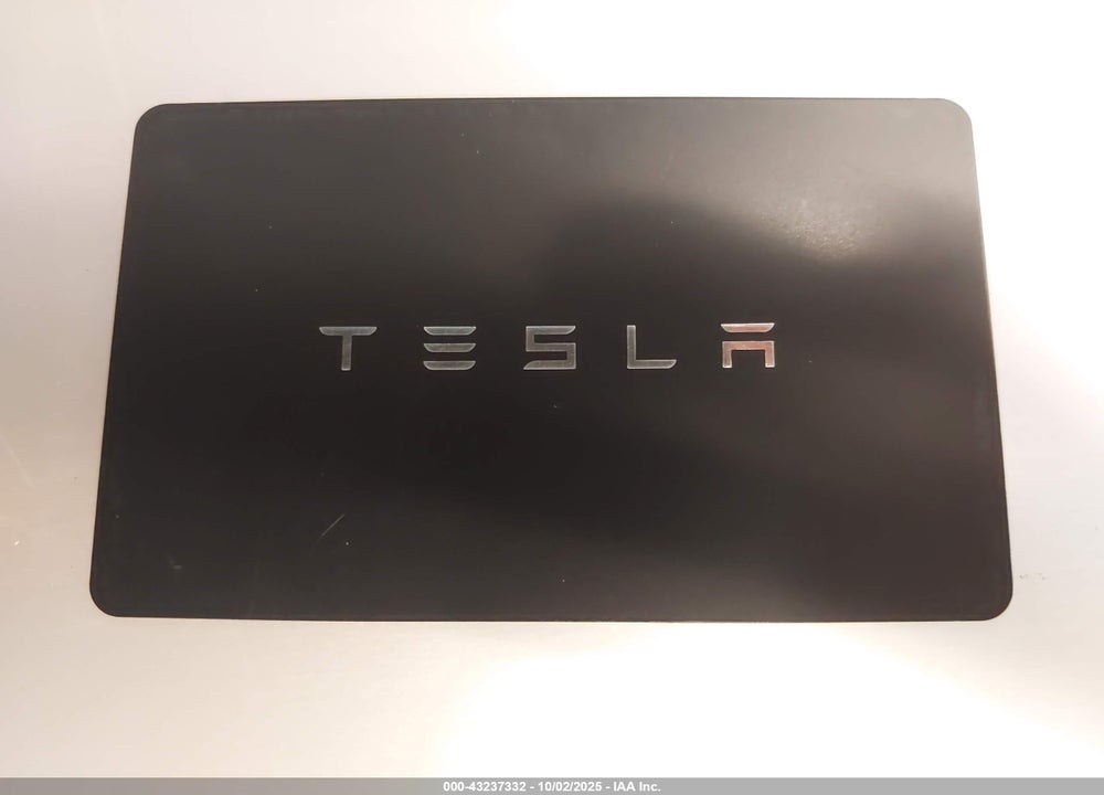 2023 TESLA MODEL 3 VIN: 5YJ3E1EAXPF462938
