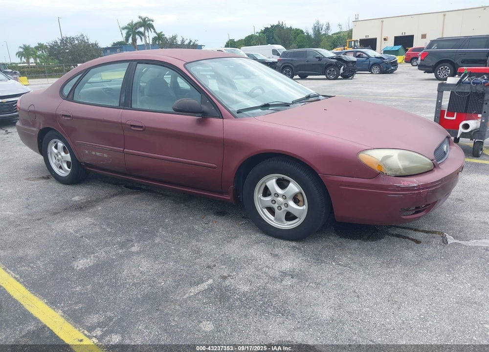 2005 FORD TAURUS SE VIN: 1FAFP53215A236244