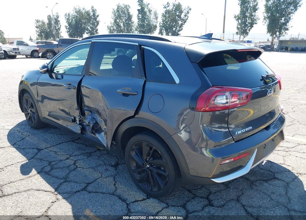 2018 KIA NIRO VIN: KNDCC3LC1J5133981