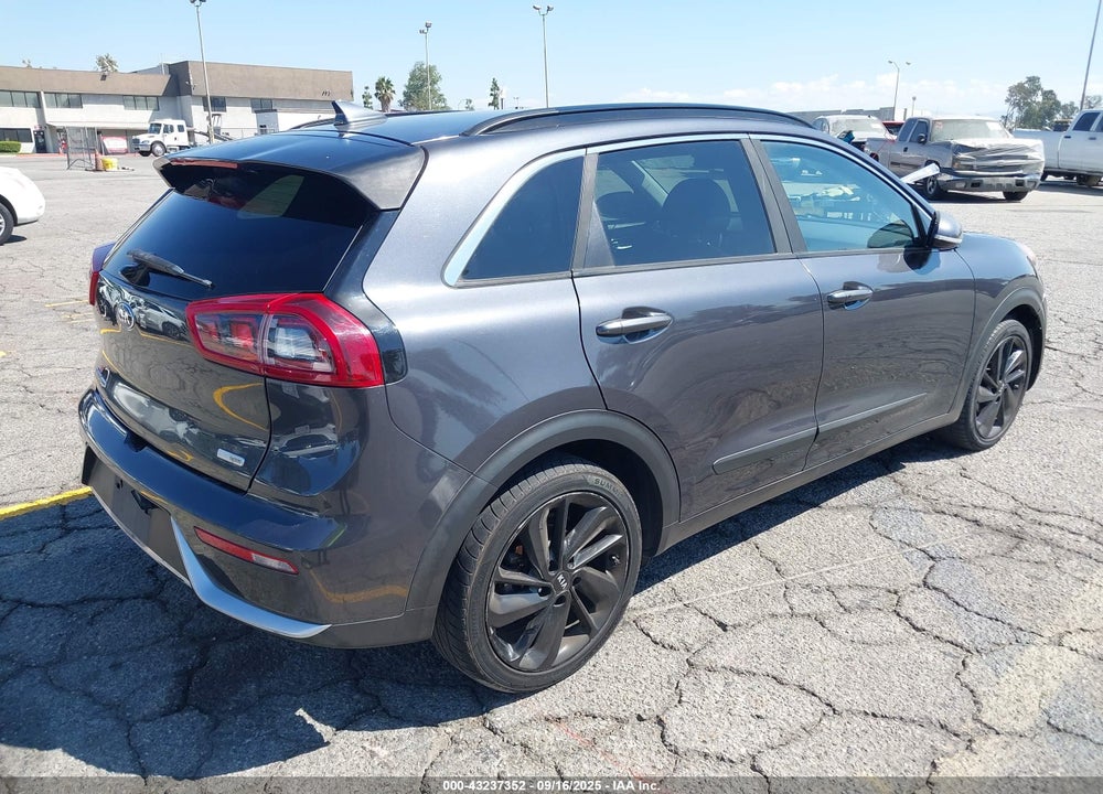2018 KIA NIRO VIN: KNDCC3LC1J5133981