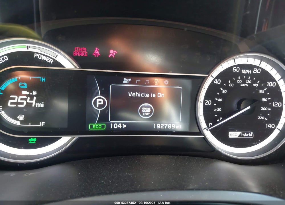 2018 KIA NIRO VIN: KNDCC3LC1J5133981